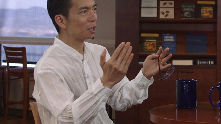 john-maeda_v2_1536px_Original_Original