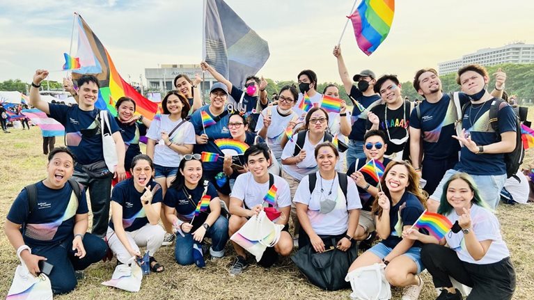 McKinsey colleagues celebrating Pride 2023
