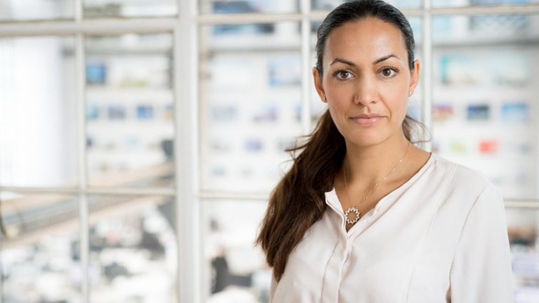 Sheela Miani headshot