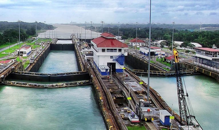 Megaprojects_1536x1536_Original