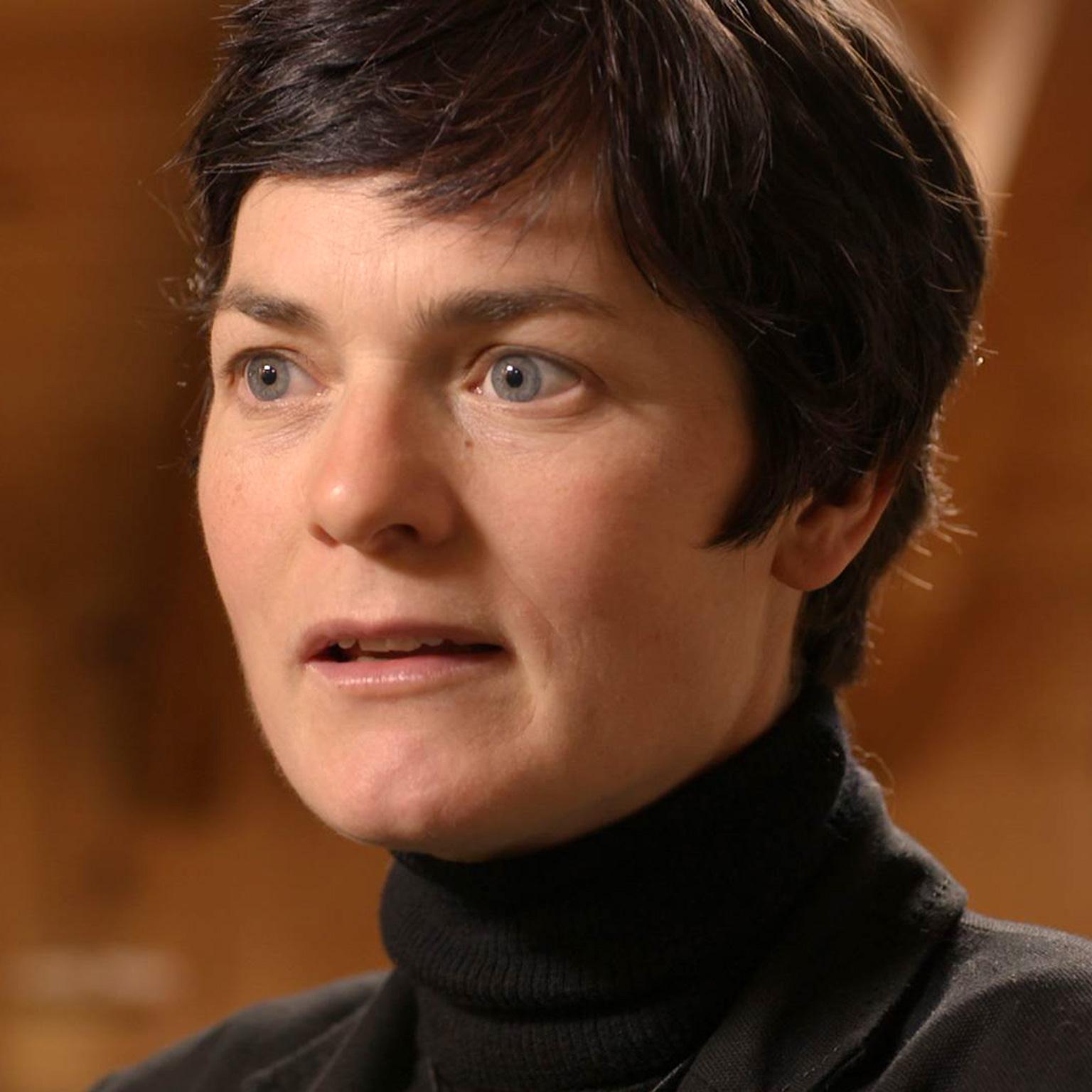 MacArthur_1536x1536_Original