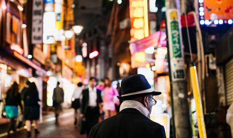 Urban-world-The-global-consumers-to-watch-offset-249359_Standard