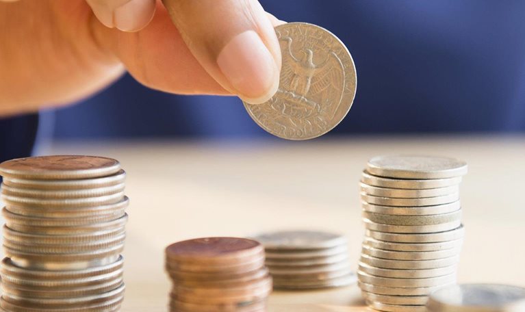 Saving-scrimping-customer-1536x1536_200_offset_Standard