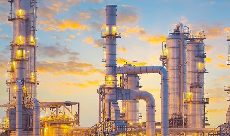 Lower_oil_prices_1536x1536_Original