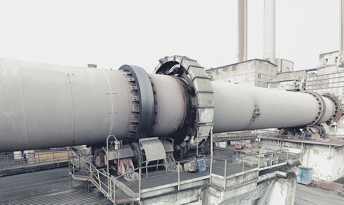 AI in production: A game changer for manufacturers with heavy assets