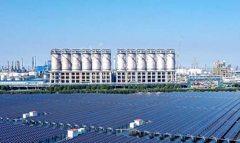 Chemical plant with solar power station