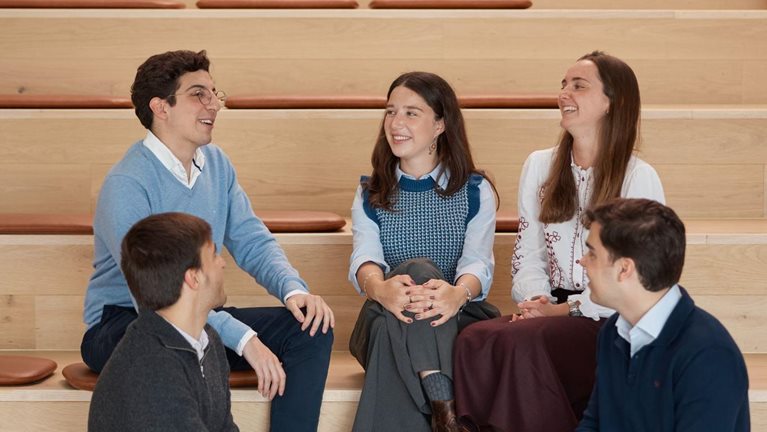 Atrévete Scholarships