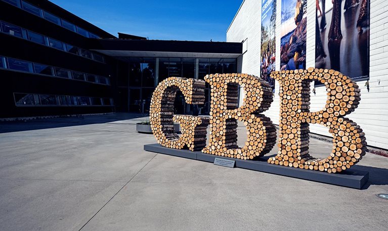 Green business building in Europe: Accelerating innovation and execution