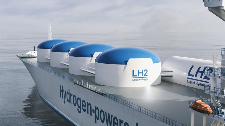 Liquid hydrogen renewable energy in vessel