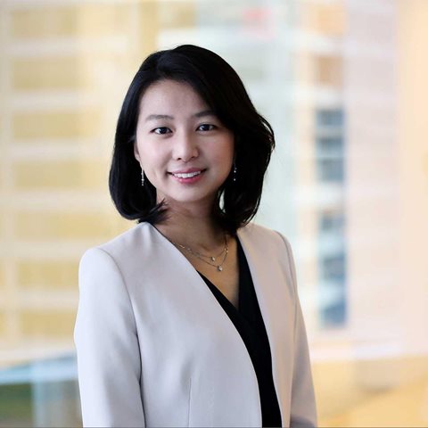 This is a profile image of 山﨑 奈都子