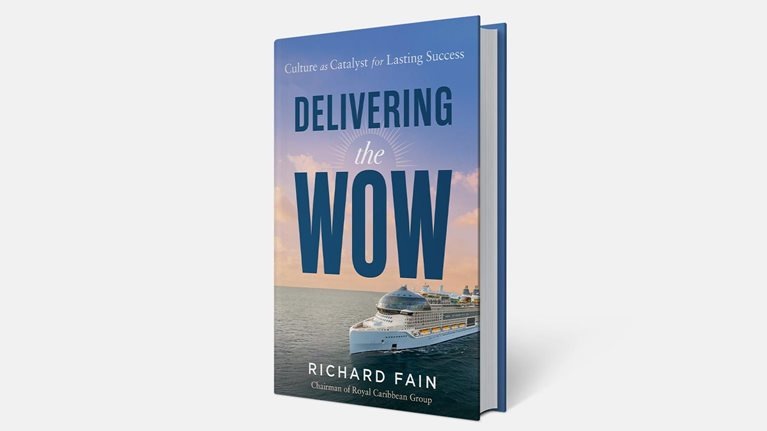 Book cover of 'Delivering the Wow'.