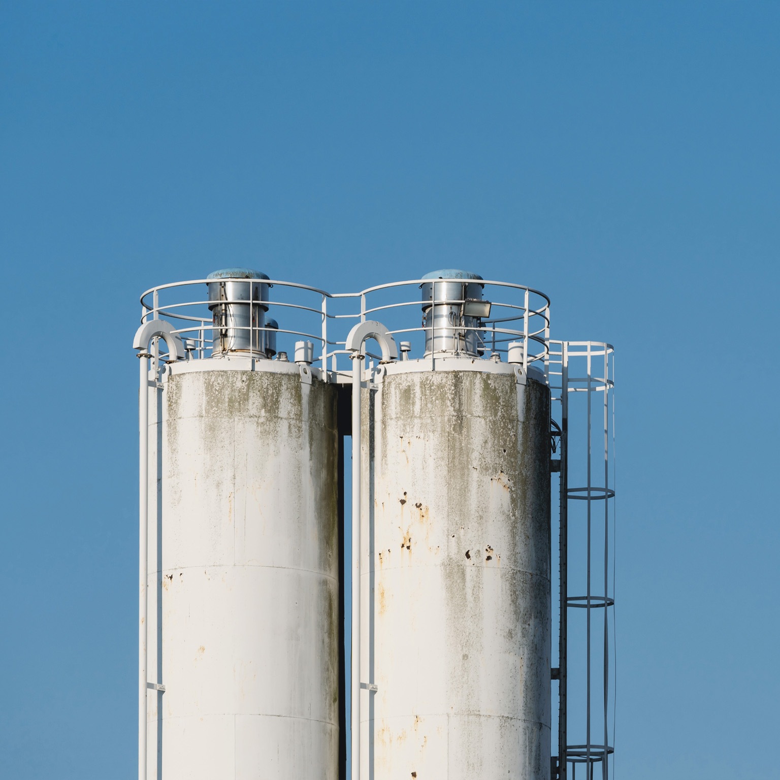 Getting value from advanced digital technology for industrial gas companies