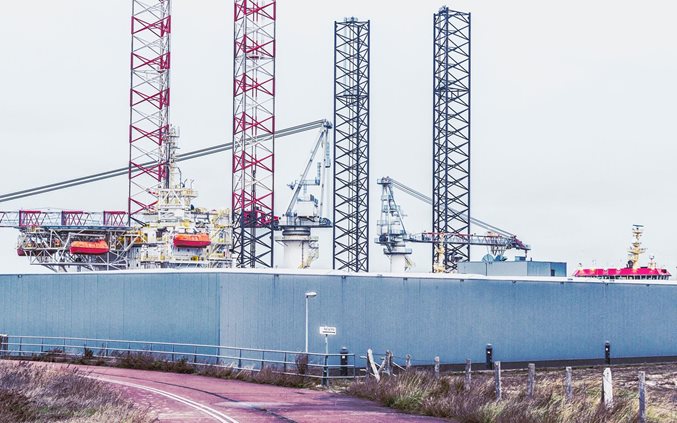 How the oil and gas industry can improve capital-project performance