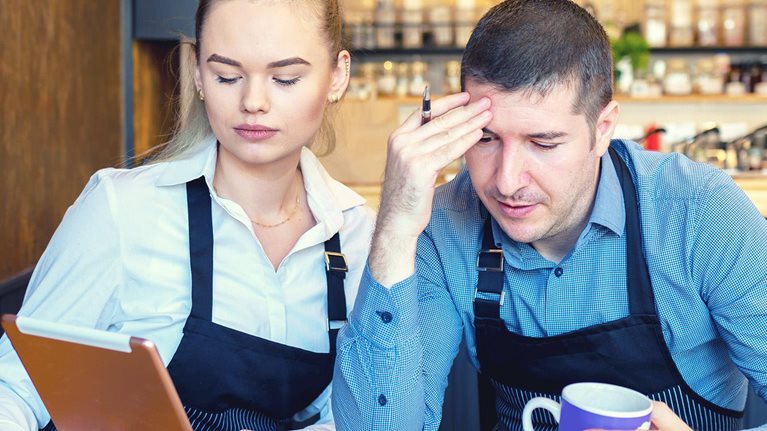 Romanian consumers in budget squeeze as they adapt to increasing uncertainty