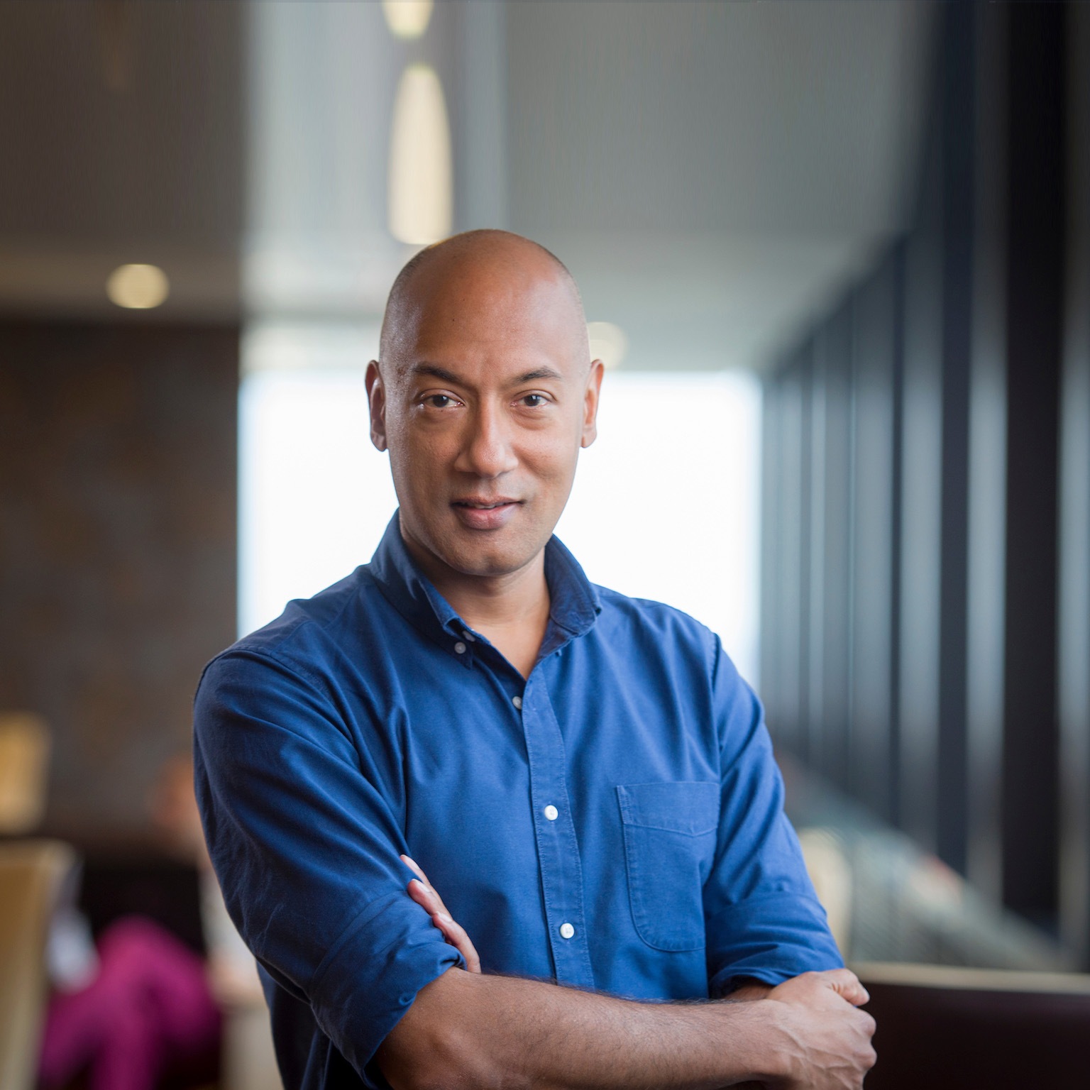 Orlando Machado headshot