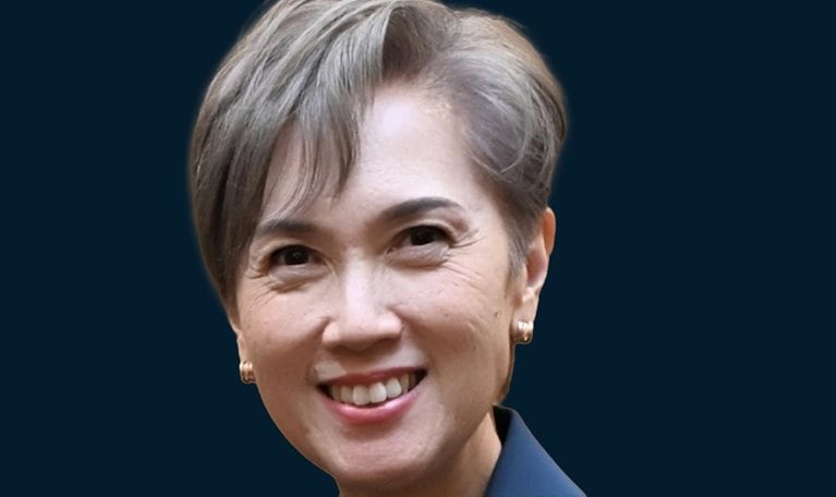 Minister Josephine Teo headshot