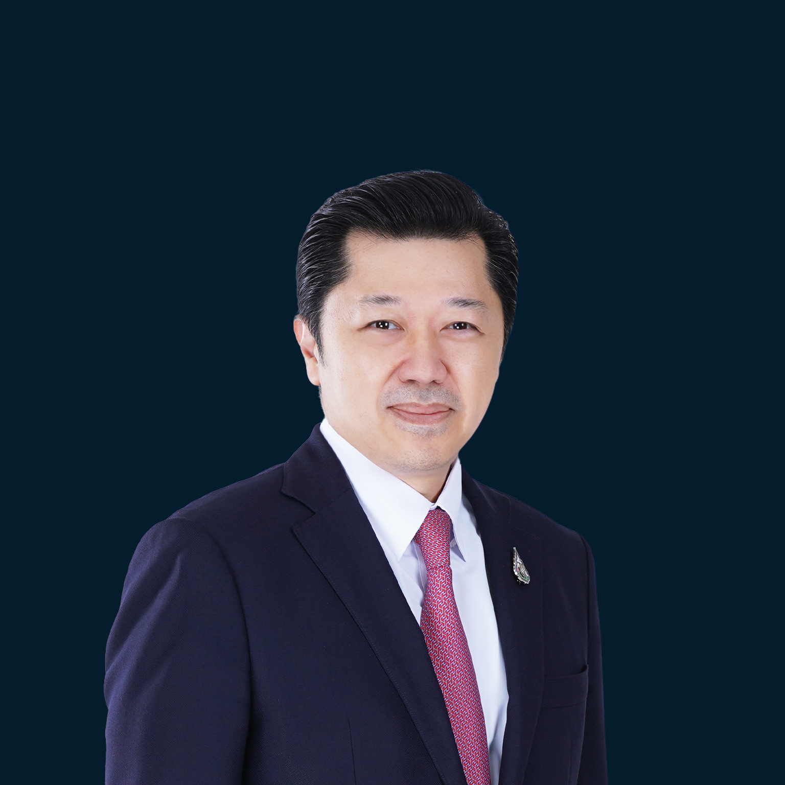Suphachai Chearavanont headshot