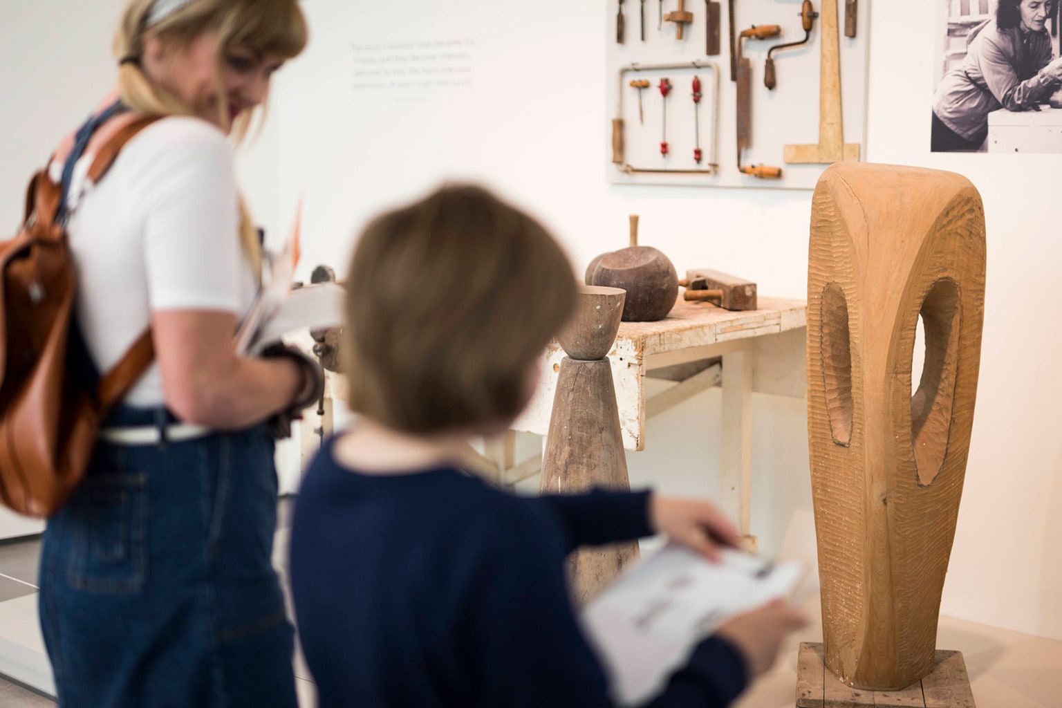 A parent and child at an explore and draw event put together at the Hepworth Wakefield. Photo by Nick Singleton.