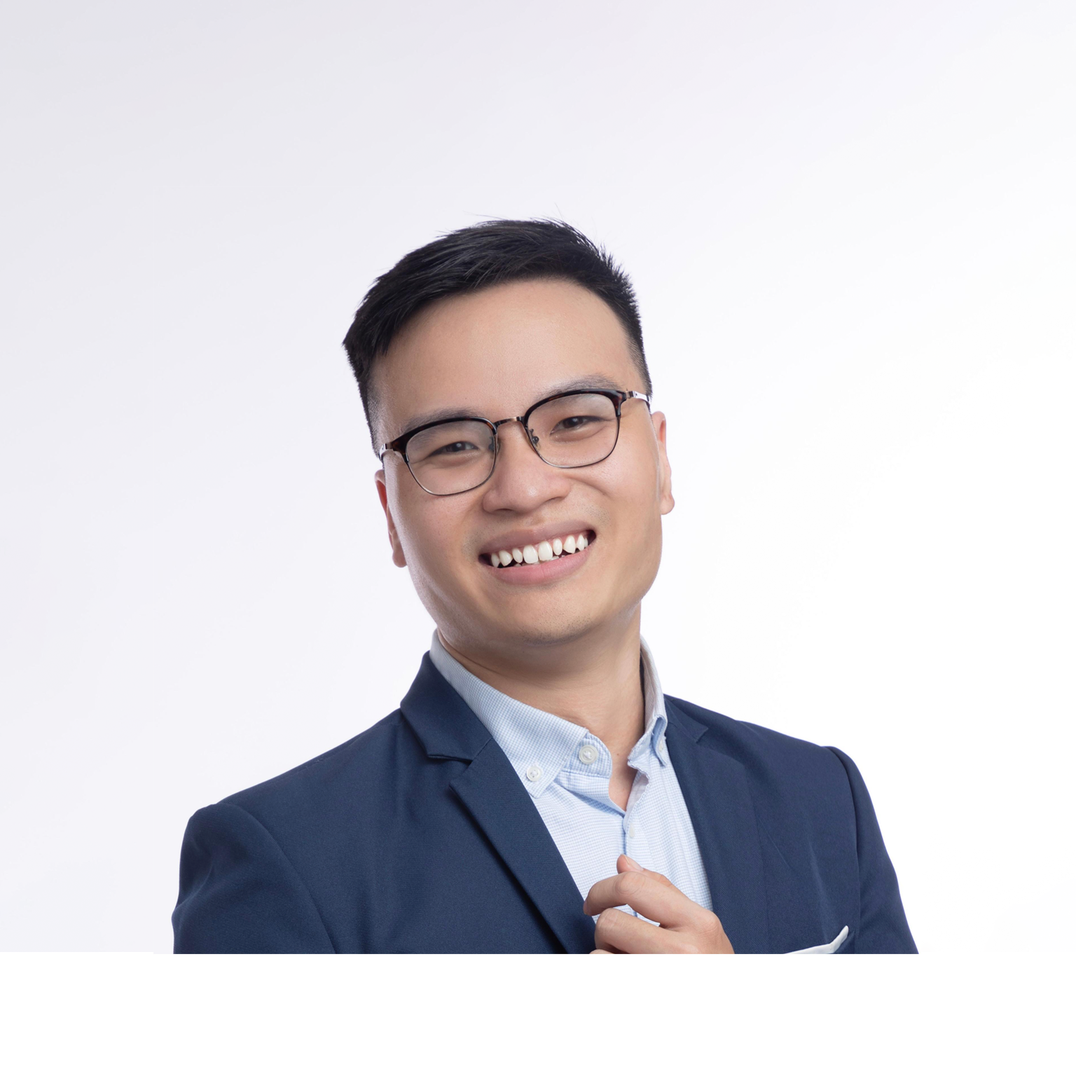 Photo of Dat Bui, Associate, McKinsey & Company