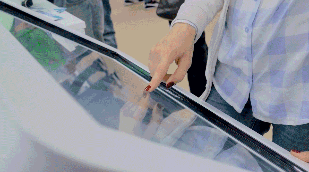 The future of shopping: Technology everywhere animated gif