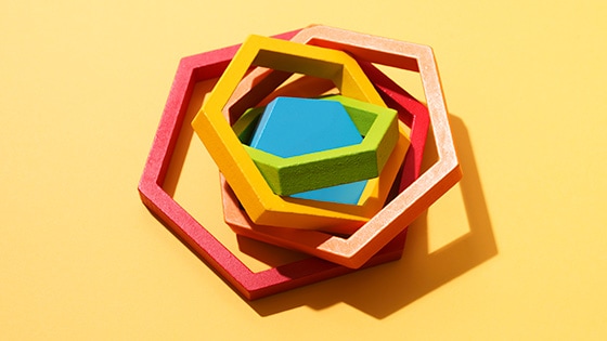 Illustration of octagonal rings of different colors