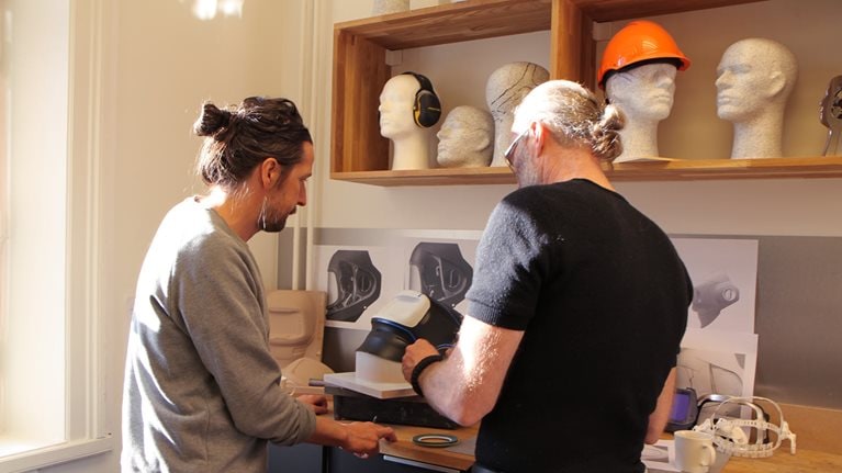 Two Red Dot Awards for McKinsey Design