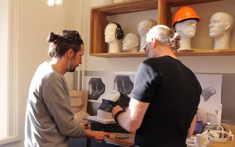 Two Red Dot Awards for McKinsey Design