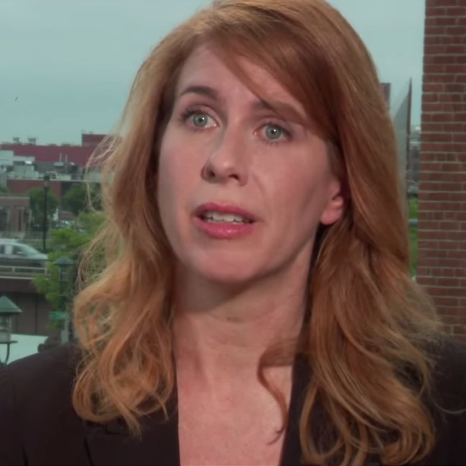 Image_hero-lynn-vojvodich-app