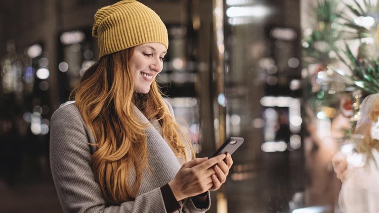 US holiday shopping 2021: Strong demand meets big challenges