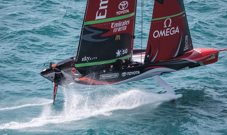 Flying across the sea, propelled by AI