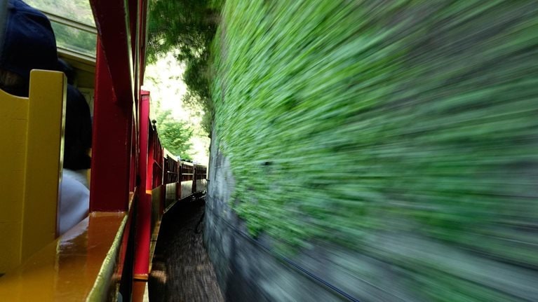 Insights-MoBT-43-Deploying-a-two-speed-IT-1536x1536-400_Standard