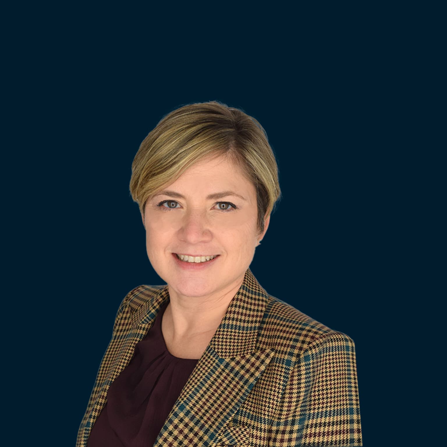 Casey Santos headshot