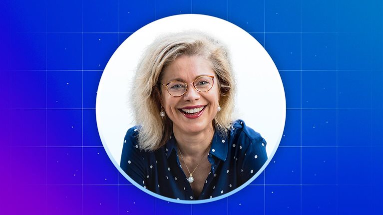 Klara Jelinkova headshot