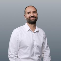 Milan Korbel headshot