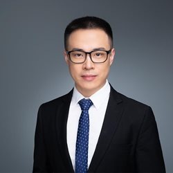 Xiaorui Shi headshot