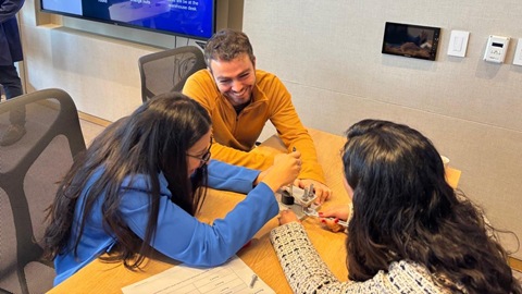 Colleagues working together in the Sa Paulo office