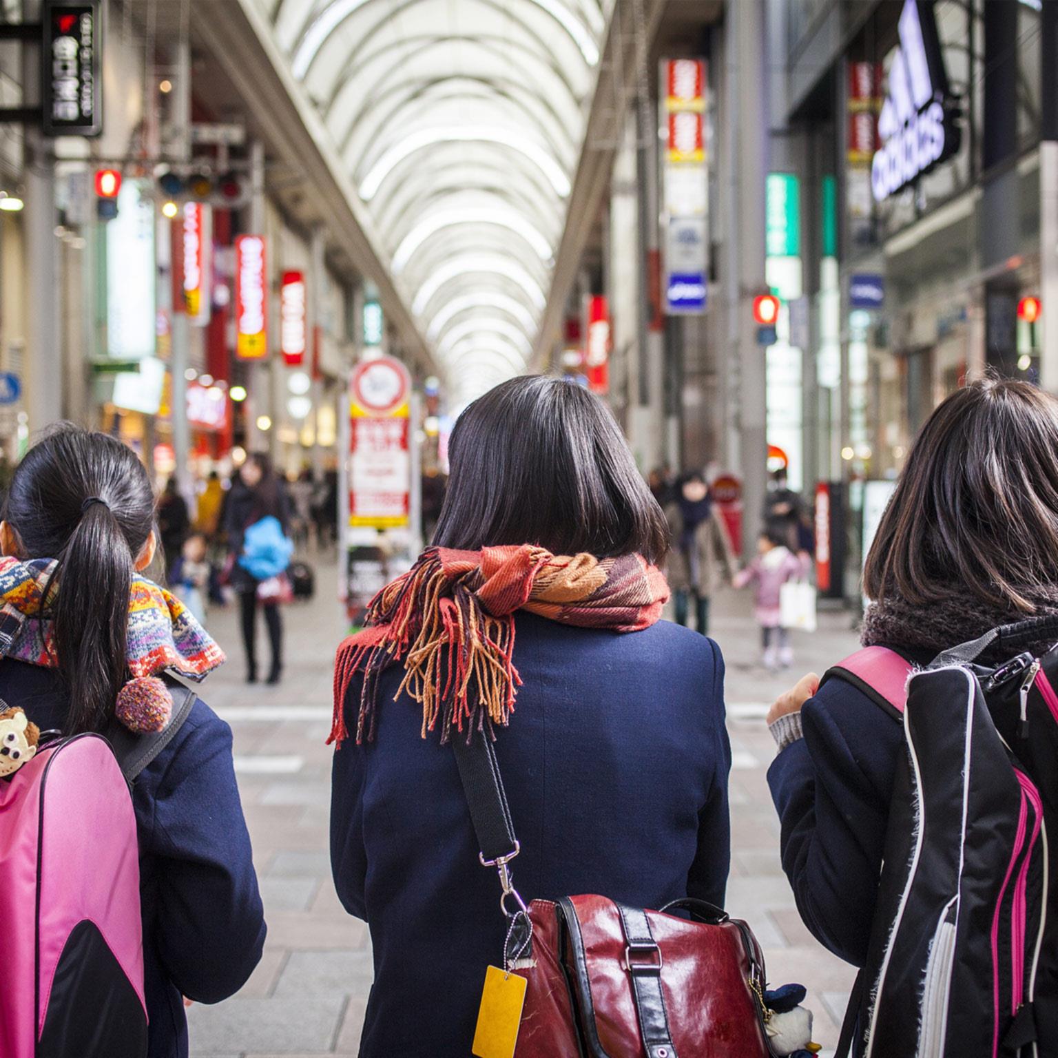 Meeting-millennials-where-they-shop-1536x1536-250_Standard