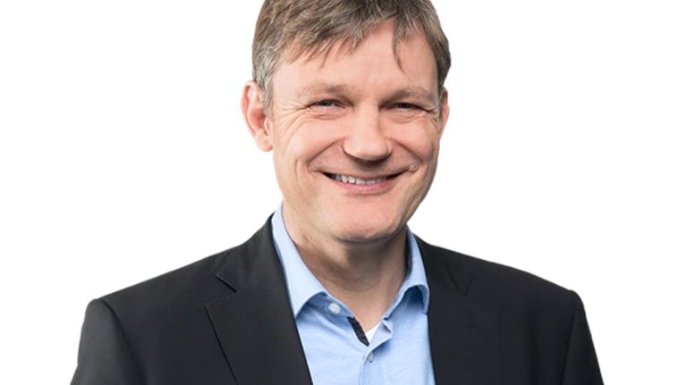 Knut Alicke headshot