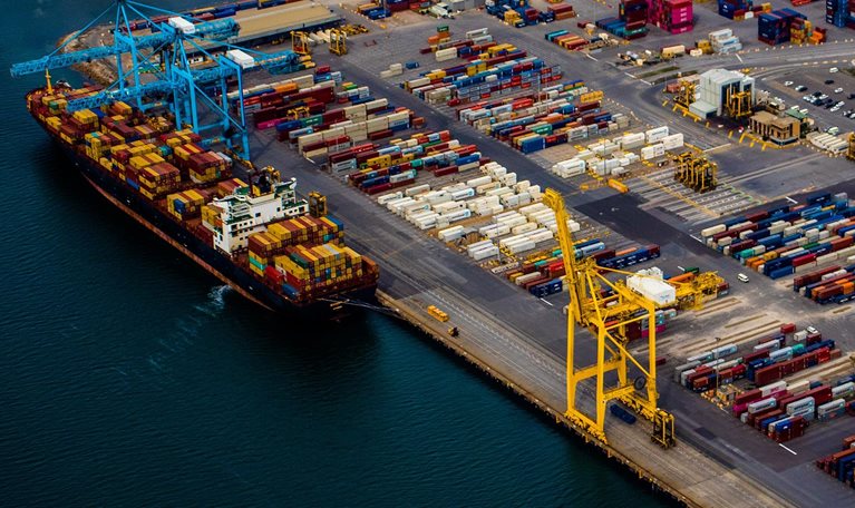 photo of shipping container at port