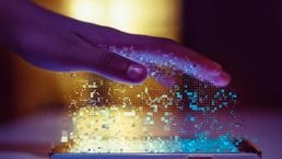 Mastering the digital advantage in transforming customer experience