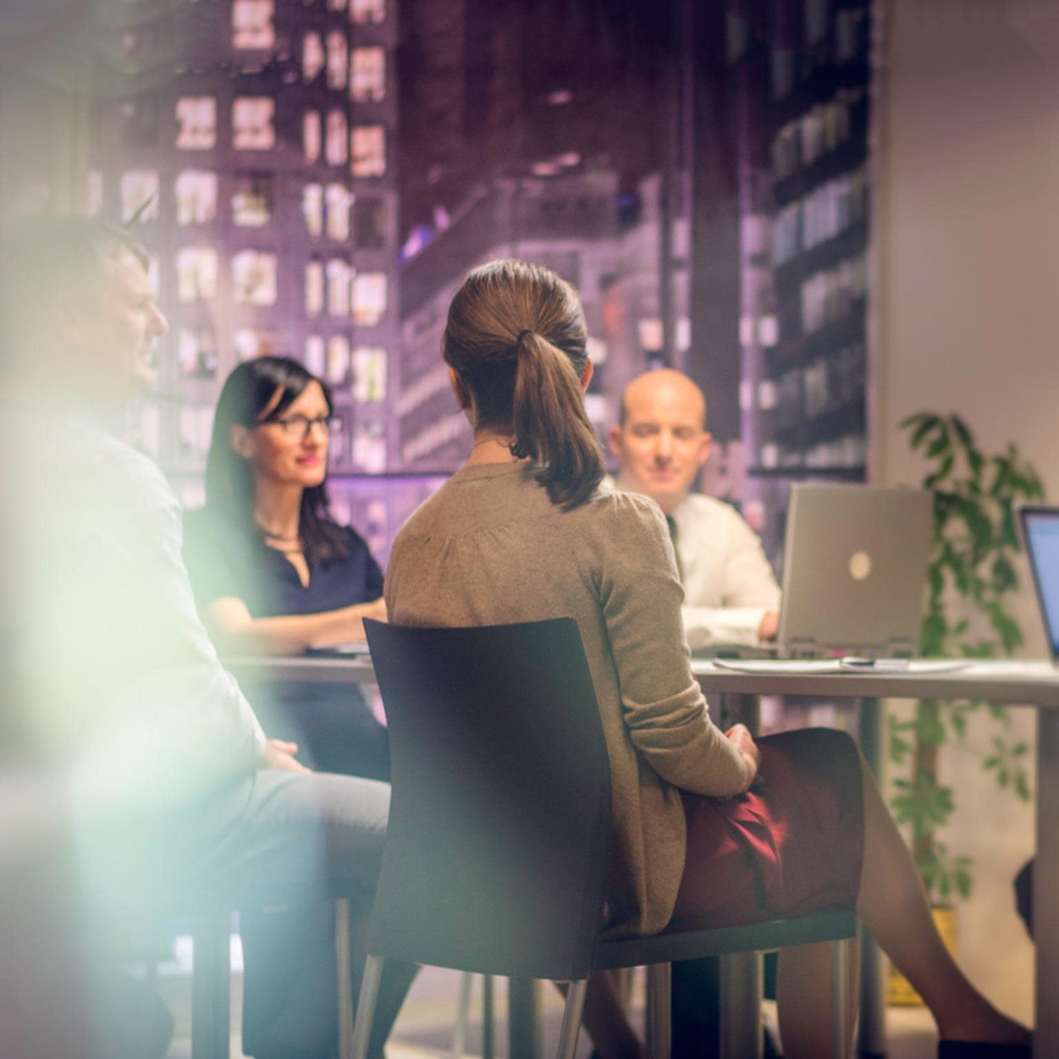 Finding-hidden-leaders-1536x1536-200_Standard