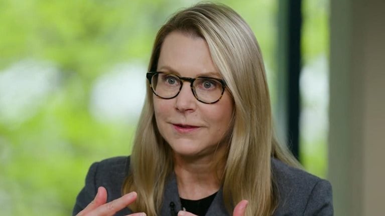 Image of Claudia Toussaint during an interview