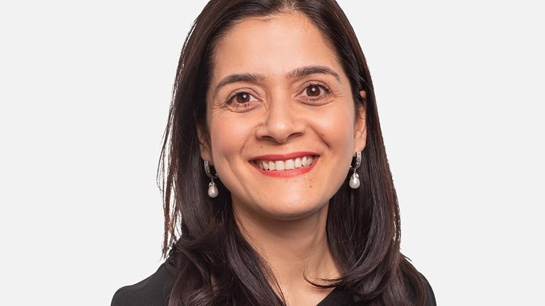 Portrait of Tanuj Kapilashrami, Standard Chartered’s chief strategy and talent officer