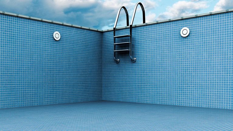 Empty pool