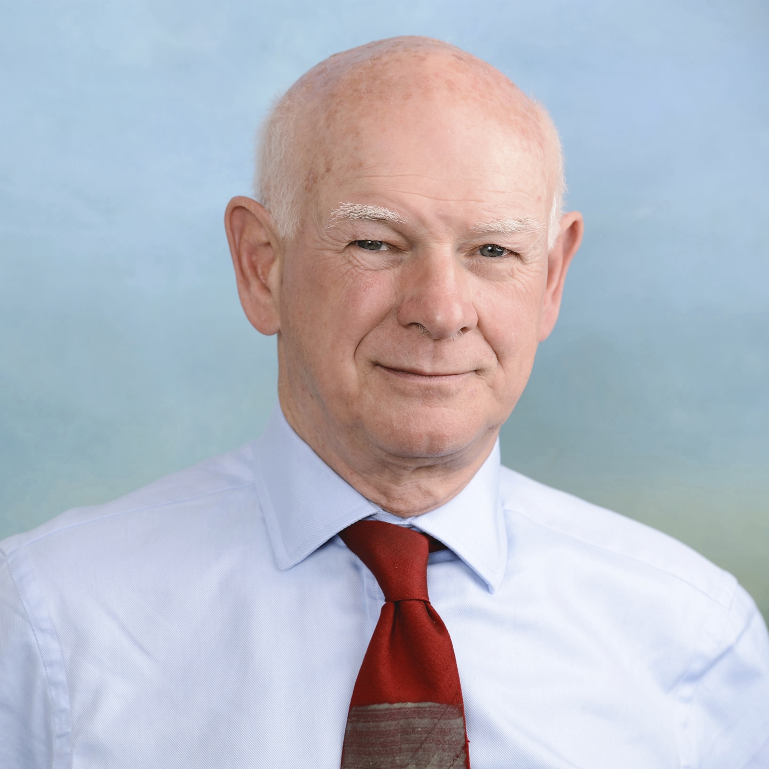 Sir Howard Davies headshot
