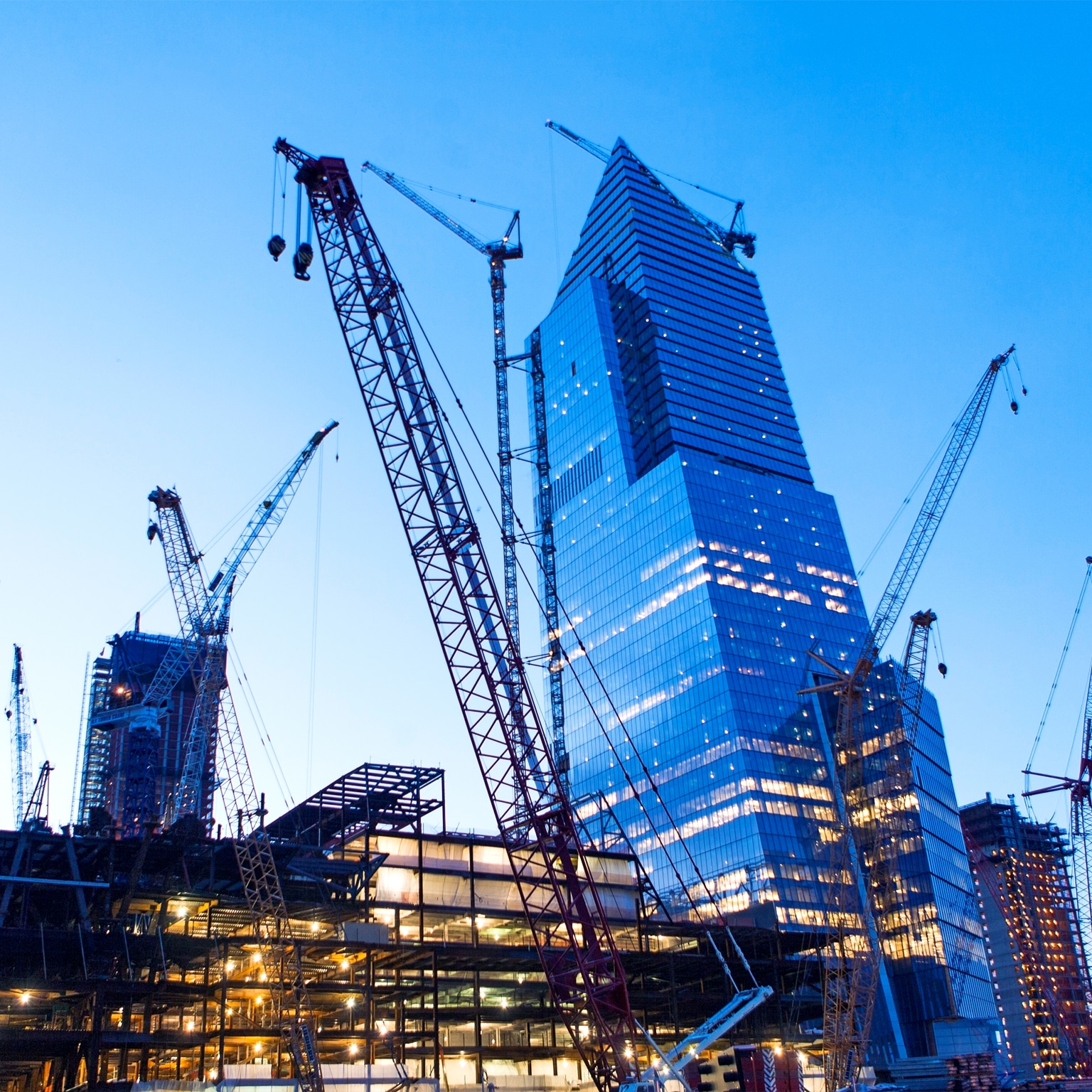 Construction industry, cranes 