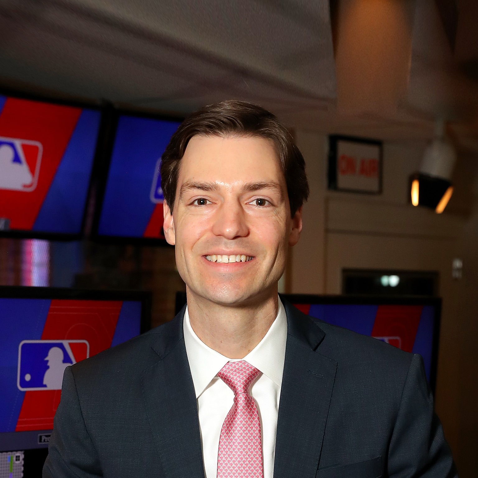 Chris Marinak headshot