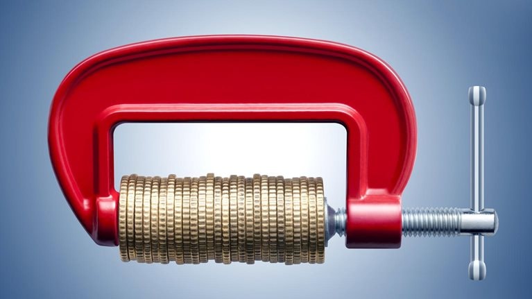 Clamp compression tool and coins