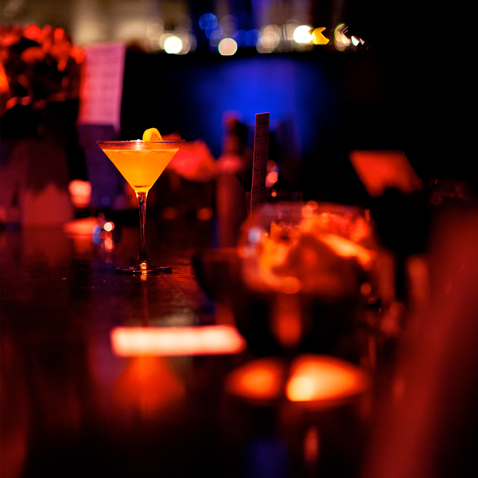 Bar in nightclub with cocktail