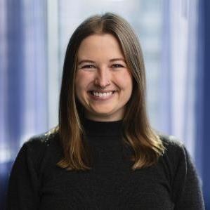 Naomi Simon
